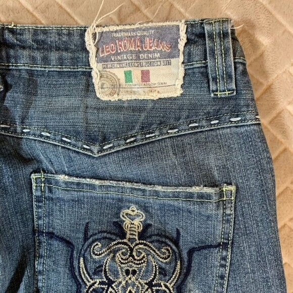 Leo Roma Women 9 Denim Jeans Blue Flare Low Rise Western Y2K Embroidered Pockets - Picture 10 of 12